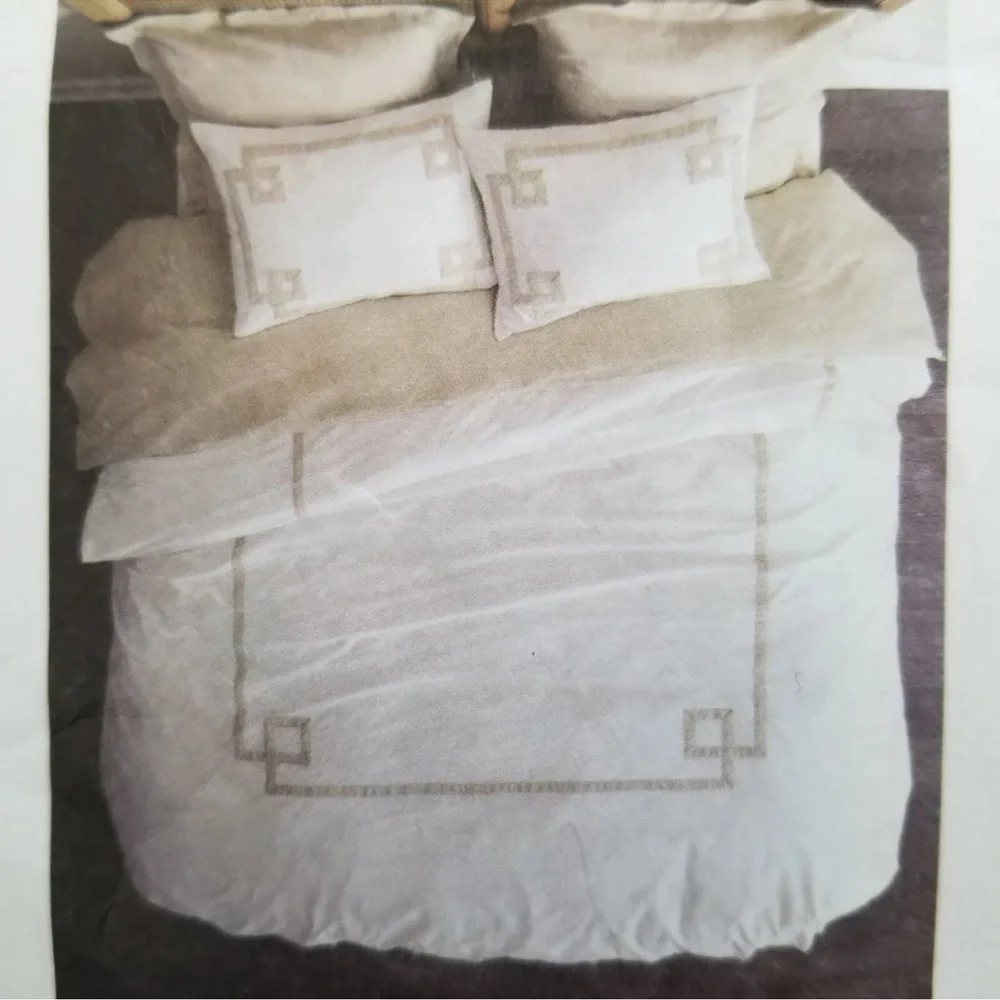 ✅Villa by Noble Excellence Greek Key Almond 2 Standard Shams Cotton 20”x 26” NEW